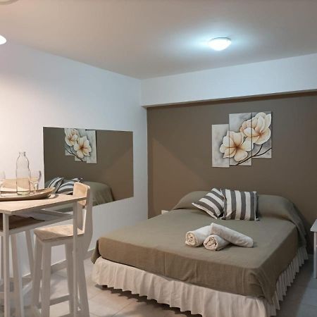 Departamento Salta Alsina Lägenhet Exteriör bild